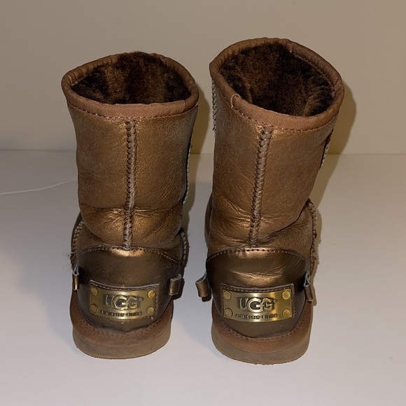 UGG Australia Bronze Leather Boots - Women’s Size 6 - Picture 5 of 9
